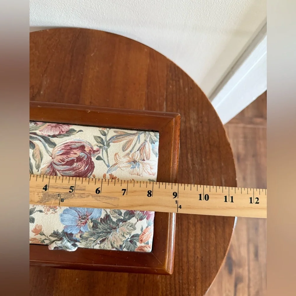 Vintage Wood Jewelry Box With Floral Fabric Cottagecore - Picture 9 of 10